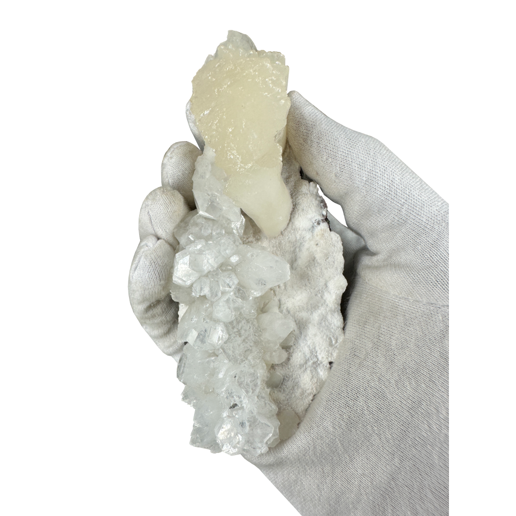Apophyllite with Stilbite on Mordenite