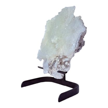 Apophyllite on Agatized Quartz