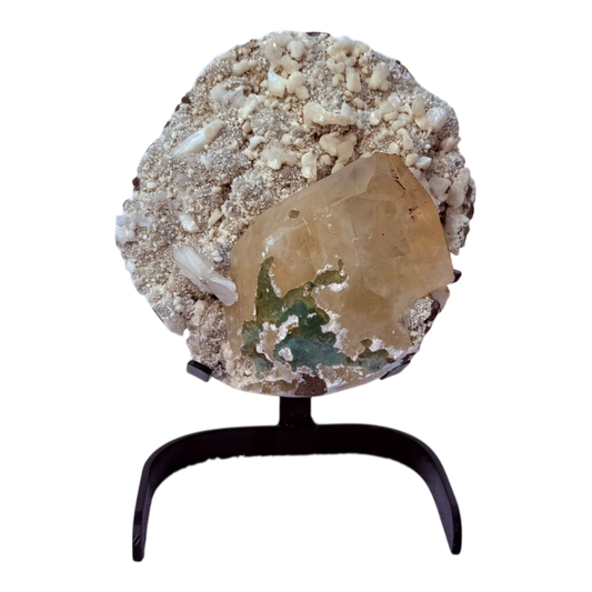 Stilbite with honey calcite