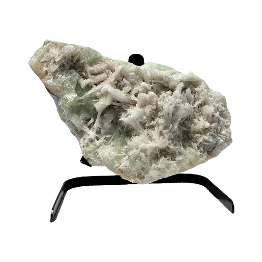 Scolecite on stilbite