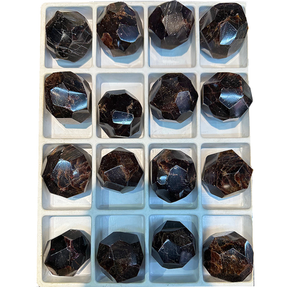 Garnet ( Per Piece )