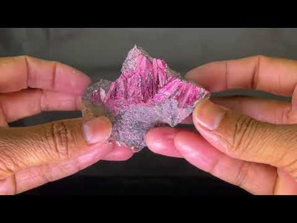 Erythrite